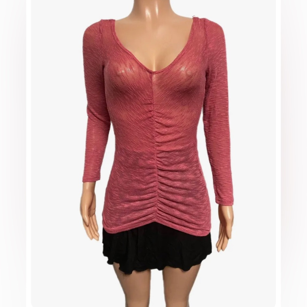 Sexy Pink Knit Open back ruched front long sleeved sweater top L New Glam layer
